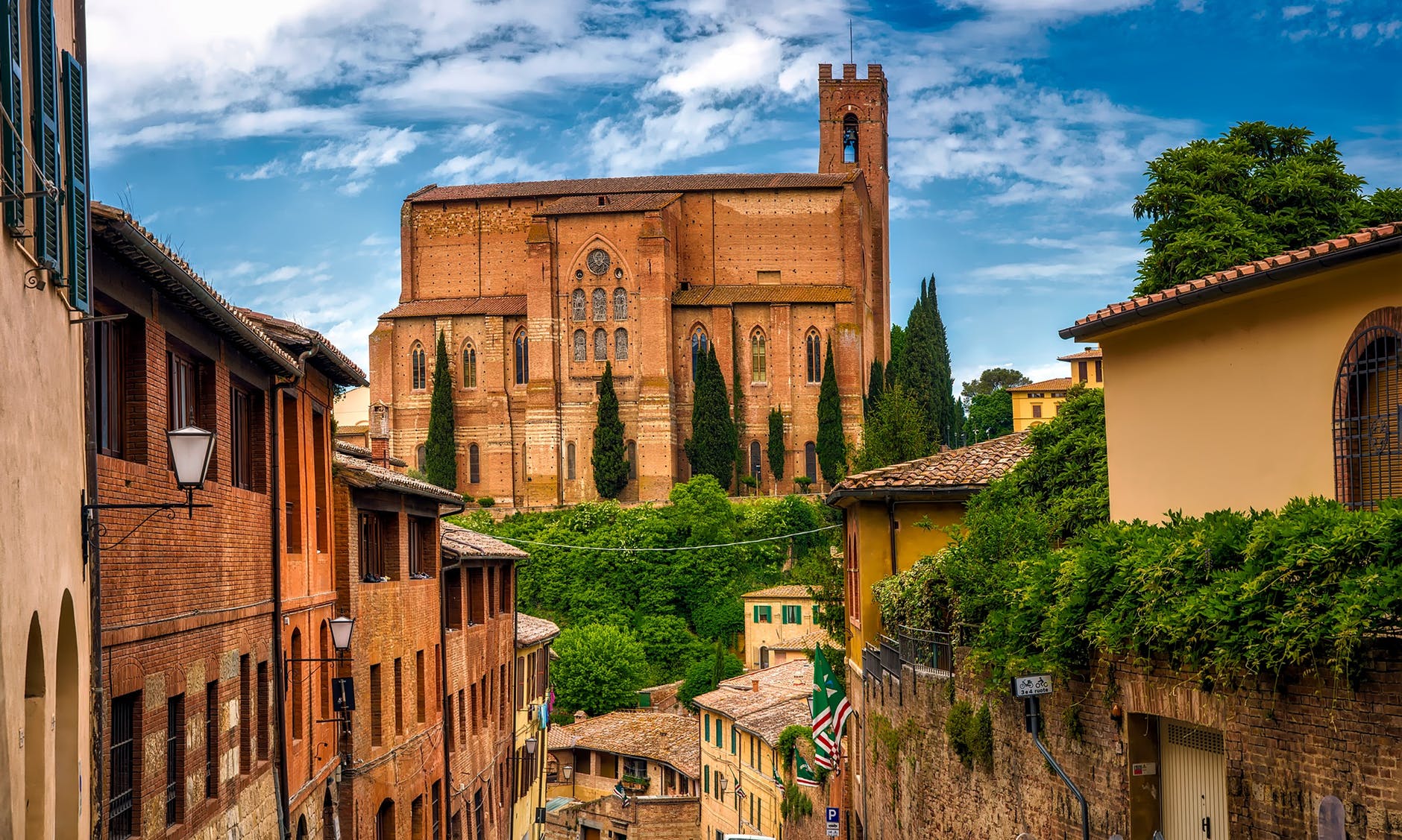 Pagare e salvaguardare: Semplici modi per supportare il vostro patrimonio culturale pexels photo 236516 - Pagare e salvaguardare: Semplici modi per supportare il vostro patrimonio culturale